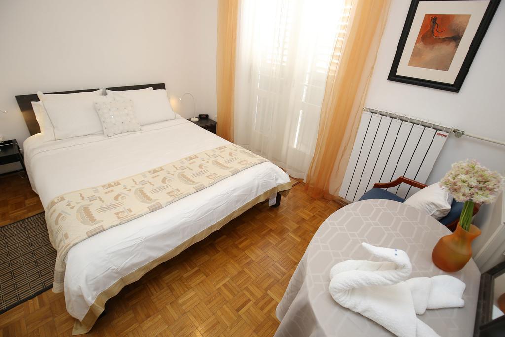 Prokonzul 2Br Apartment In Old Town Задар Екстериор снимка